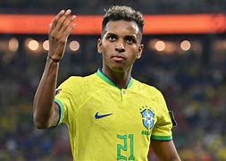 关于维尼修斯vs罗德里戈：巴西双星的接班之路的信息