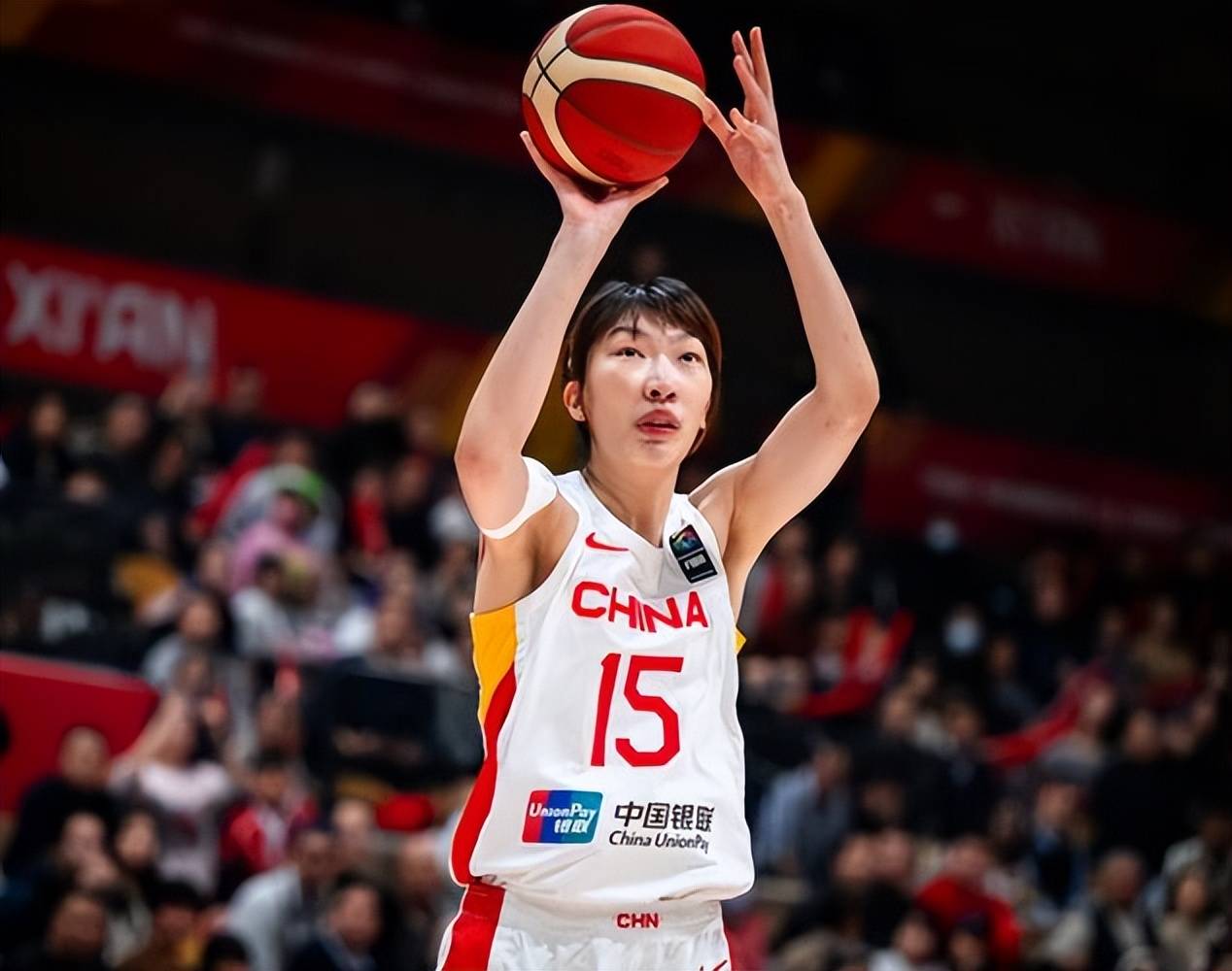 九游体育入口-关于中国女篮WCBA外援政策调整，WNBA球星加盟的信息