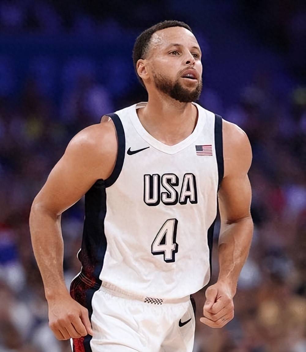 九游体育网址-库里：我还能再打五年