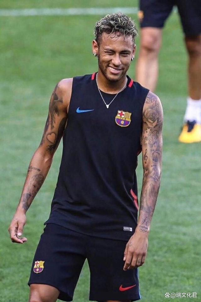 内马尔生日派对奢华,巨星云集的简单介绍 内马尔生日派对奢华,巨星云集的简单介绍