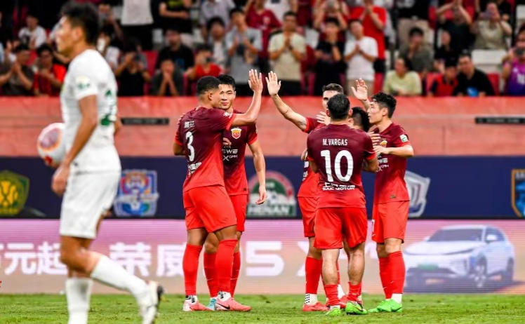 九游体育-关于中超新赛季揭幕！上海海港5-1大胜山东泰山的信息