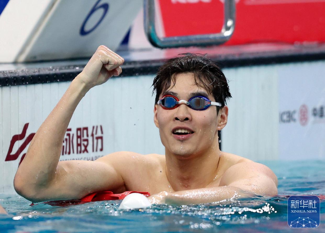 -包含“游泳界传奇退役，回顾他辉煌的职业生涯！”的词条