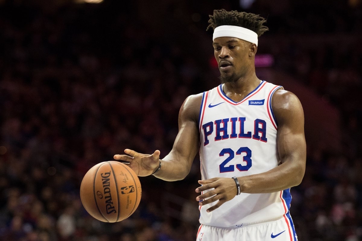 巴特勒休赛期打排球联赛，跨界秀天赋的简单介绍