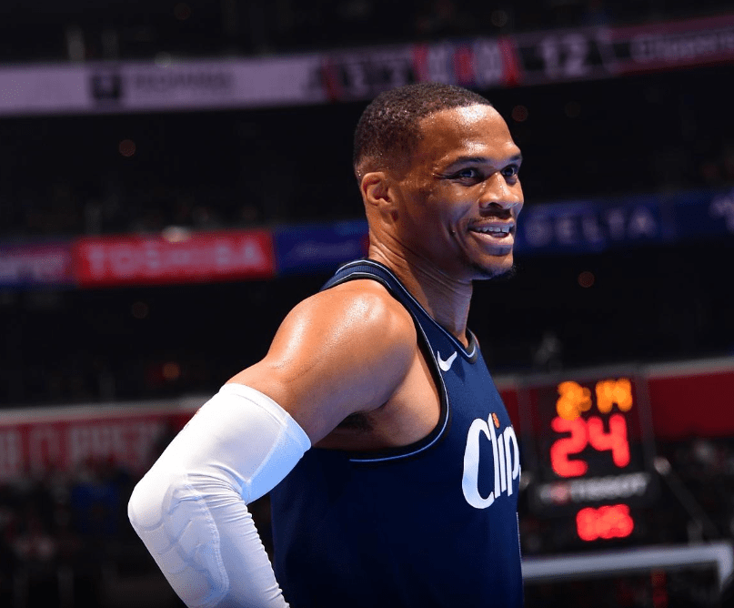 九游体育官网-关于威少首发/替补表现对比分析的信息